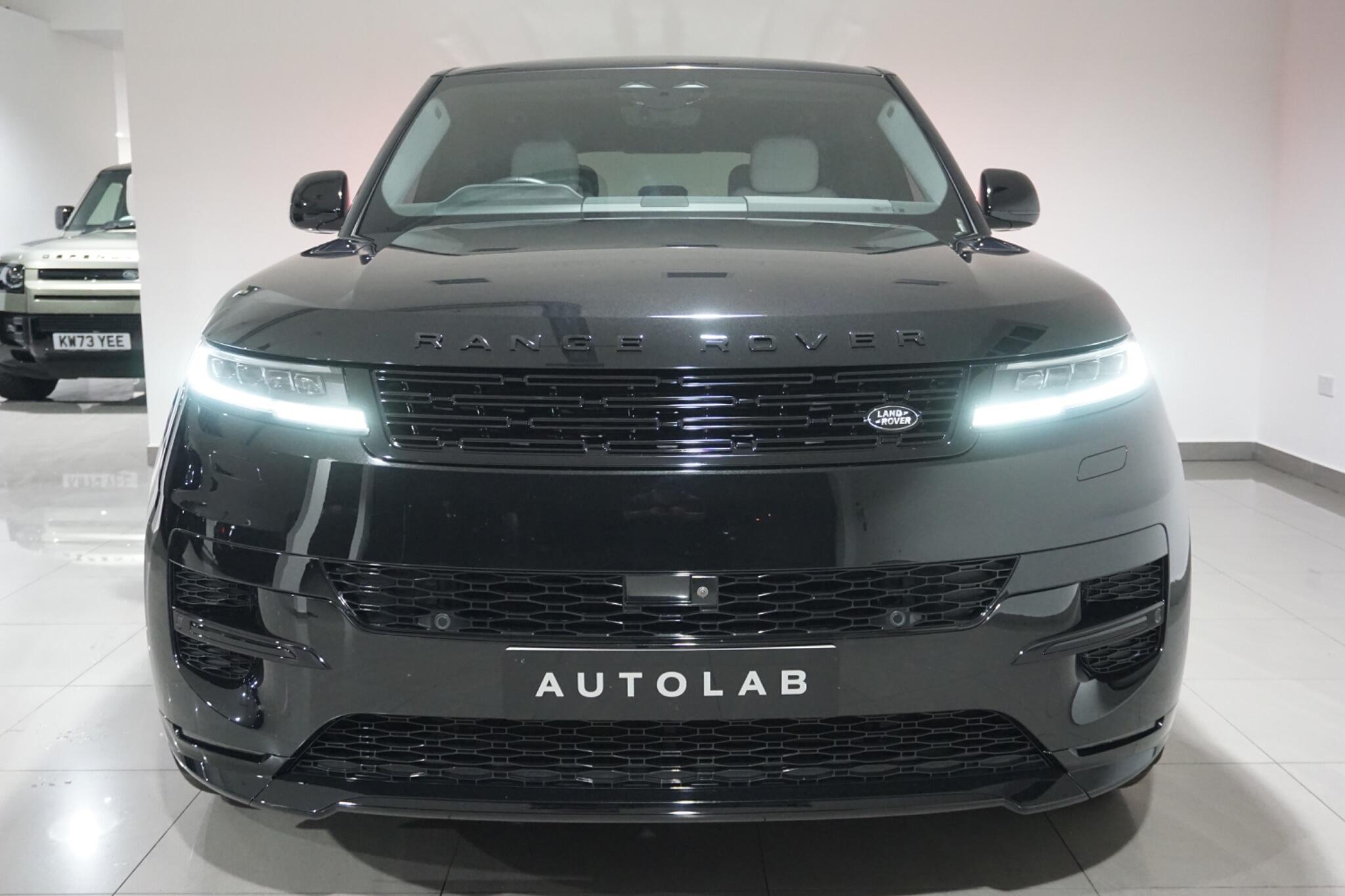 Land Rover Range Rover Sport 3.0 D300 MHEV Dynamic SE Auto 4WD Euro 6 (s/s) 5dr